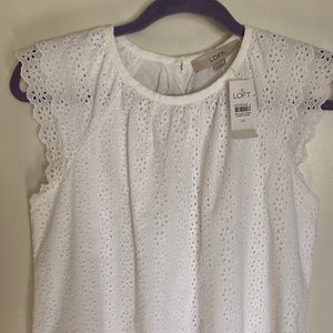 🩵 BUNDLE ITEM Loft eyelet top